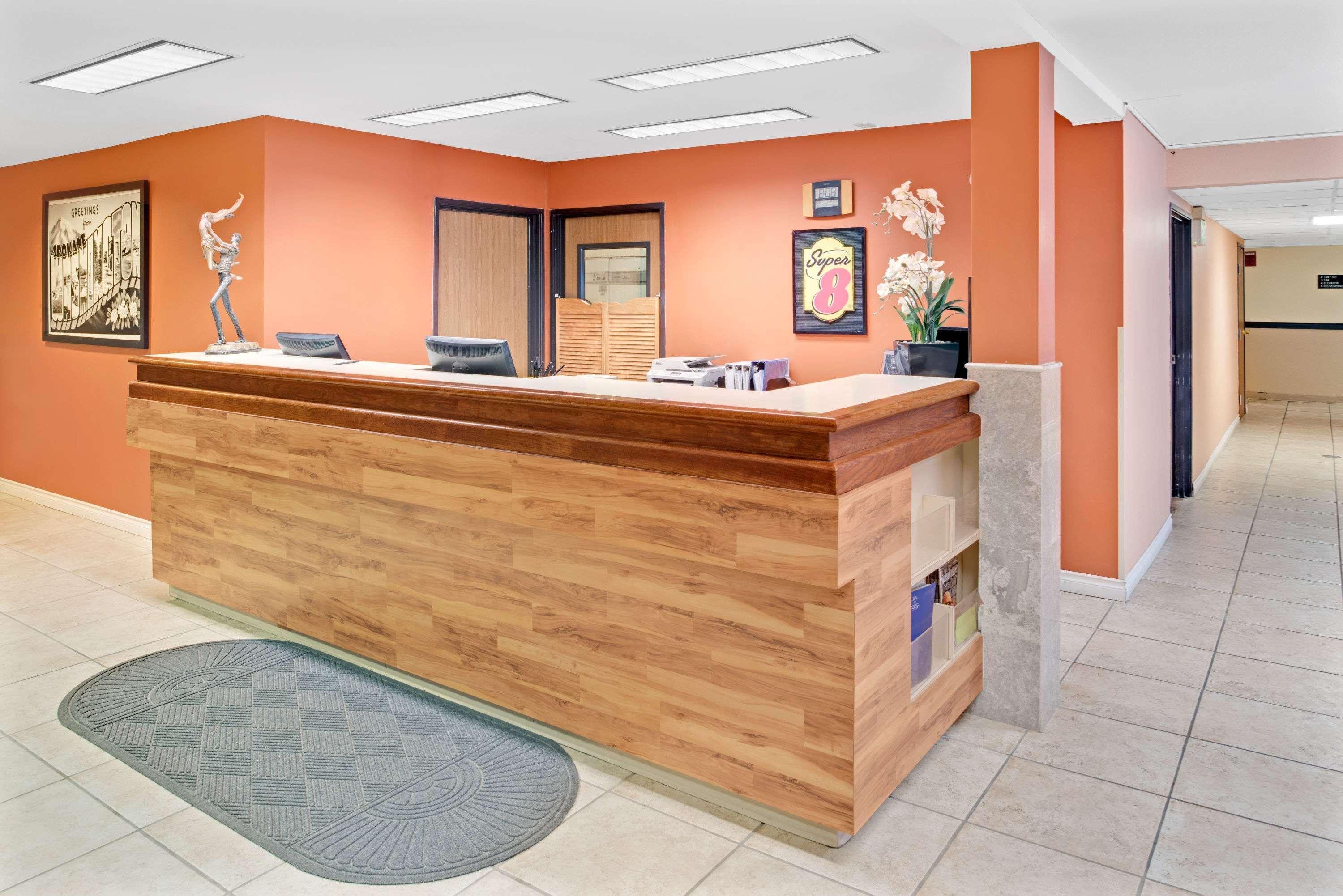 Super 8 By Wyndham Spokane/West Airway Heights Exterior foto